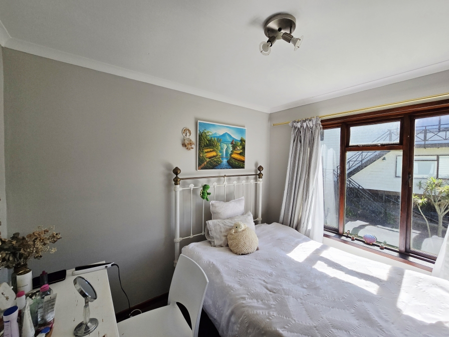 2 Bedroom Property for Sale in Victoria Bay Western Cape
